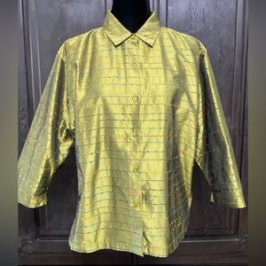 Maggie & Max green oversized silk/ satin buttondown blouse - Size XL